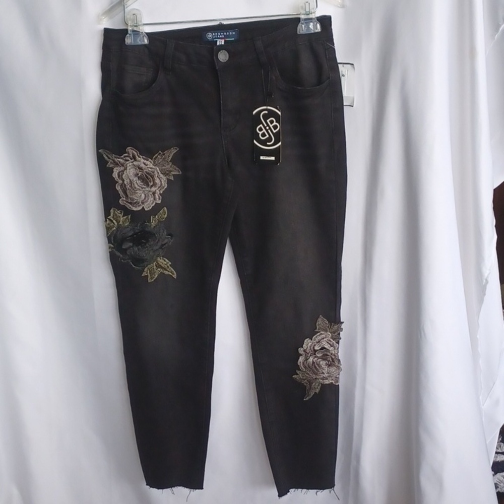 Boom Boom Jeans, Skinny, Black Applique, Raw Hem, Sz 11, 15.5"Flat Waist,26" Ins